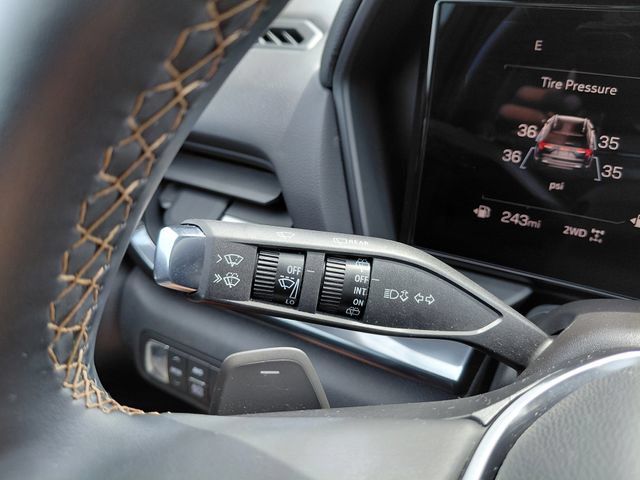 New 2026 GMC Terrain AT4 w/ Convenience Package III AWD/4WD image 30