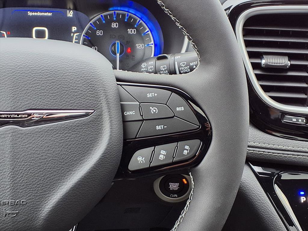 New 2026 Chrysler Pacifica Limited w/ S Appearance Package image 21