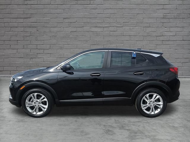 Used 2023 Buick Encore GX Preferred w/ Cold Weather Comfort Package FWD image 2