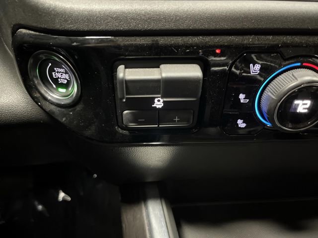 Used 2023 Chevrolet Silverado 1500 LTZ image 27
