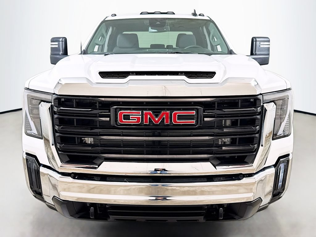 Certified 2026 GMC Sierra 3500 Pro AWD/4WD image 2