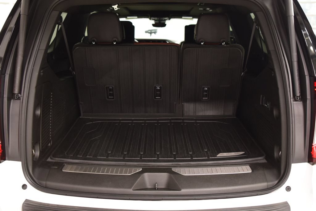 Used 2024 GMC Yukon XL Denali Ultimate AWD/4WD image 27
