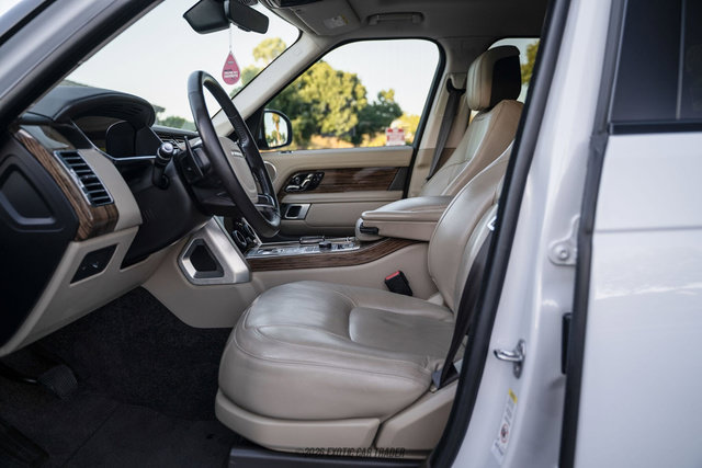 Used 2019 Land Rover Range Rover Supercharged AWD/4WD image 27