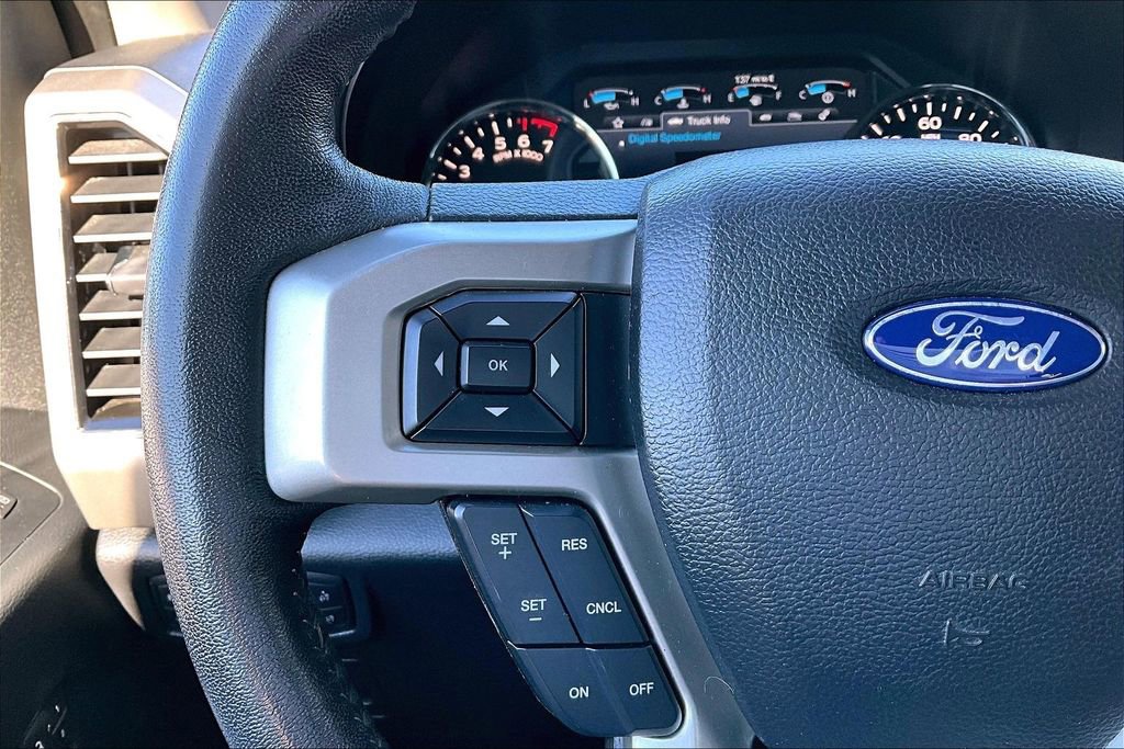 Used 2020 Ford F150 Lariat image 12
