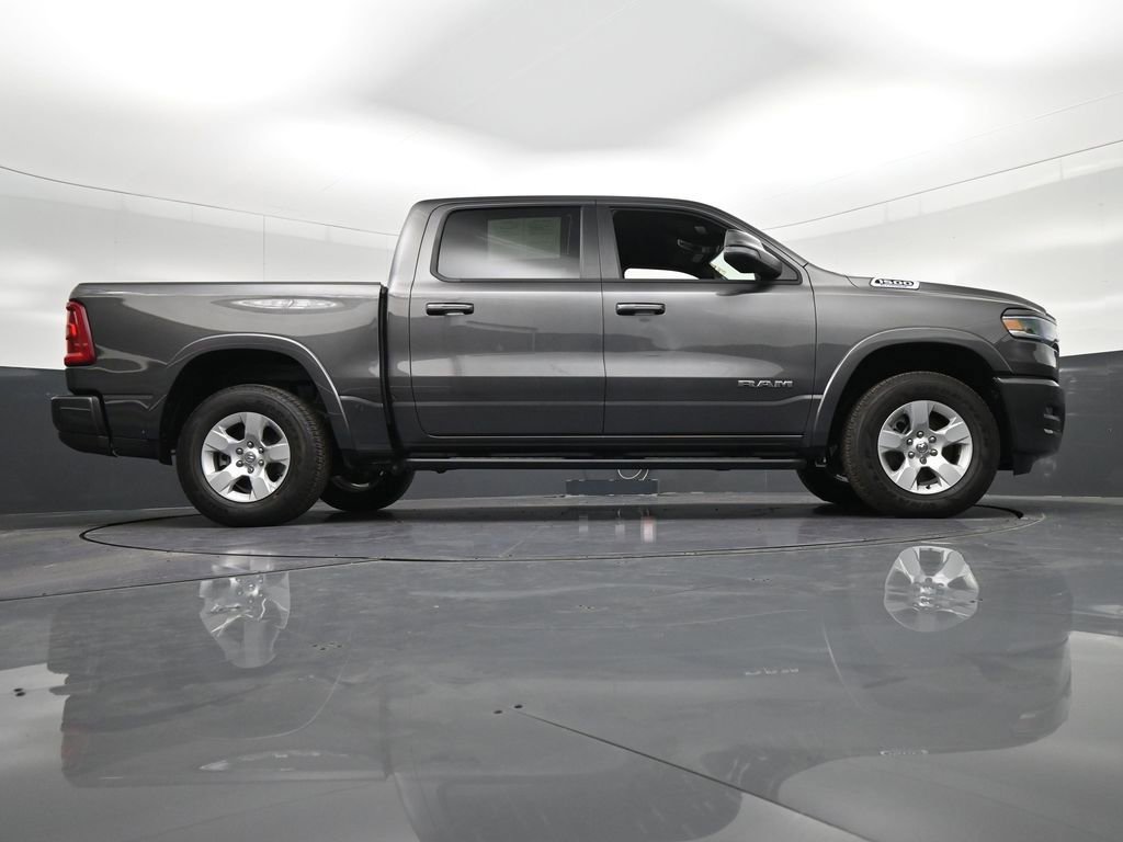 Used 2025 RAM 1500 Big Horn AWD/4WD image 28