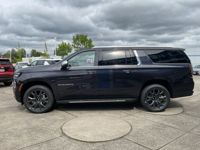 New 2025 Chevrolet Suburban Premier image 4