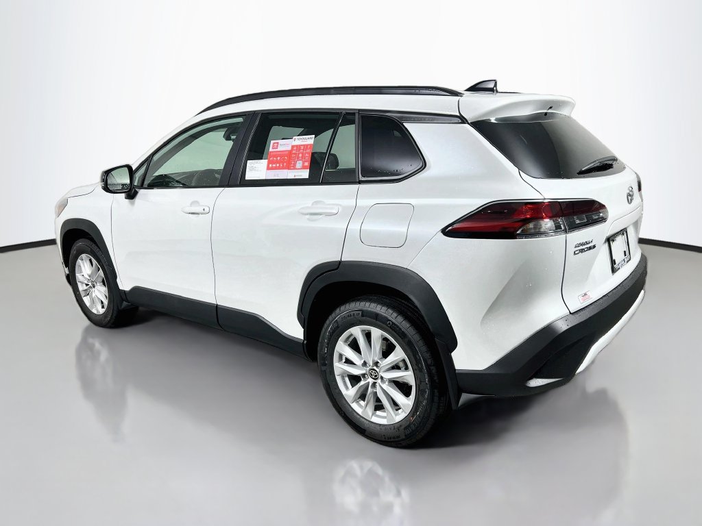 New 2026 Toyota Corolla Cross LE FWD image 5