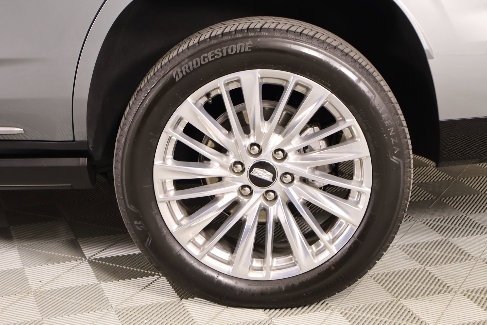 Used 2026 Cadillac Escalade Luxury w/ LPO, Floor Liner Package image 22