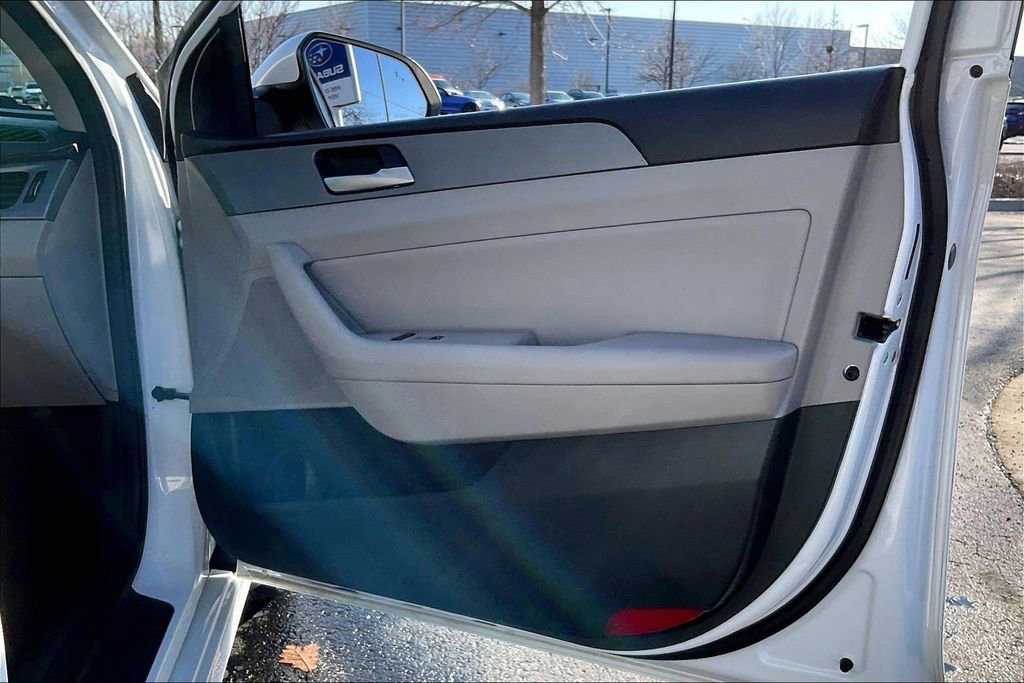 Used 2018 Hyundai Sonata SEL w/ Tech Package 02 FWD image 27