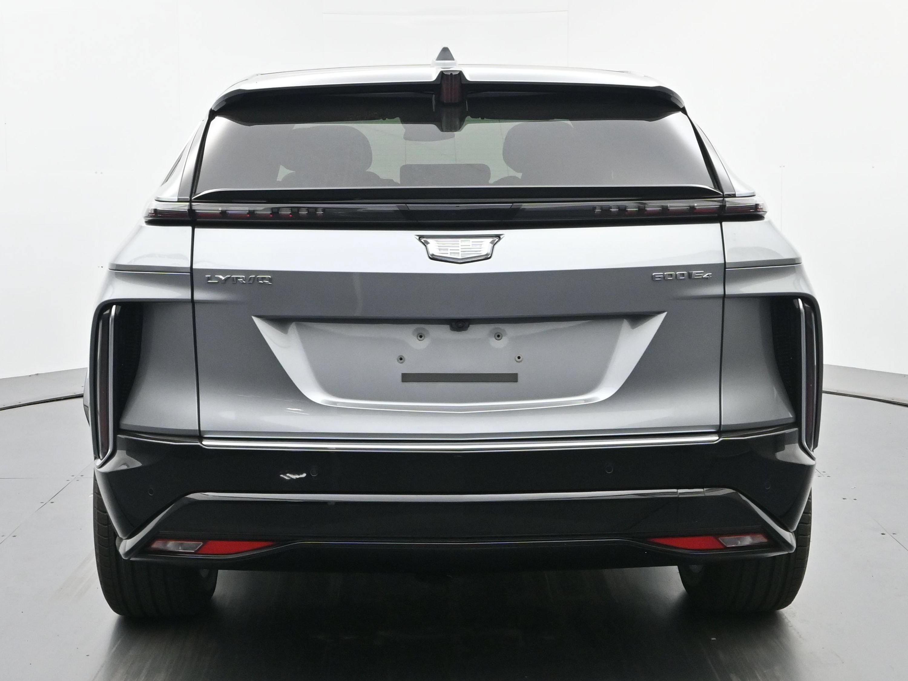 New 2026 Cadillac Lyriq Luxury w/ LPO, Floor Liner Package AWD/4WD image 4
