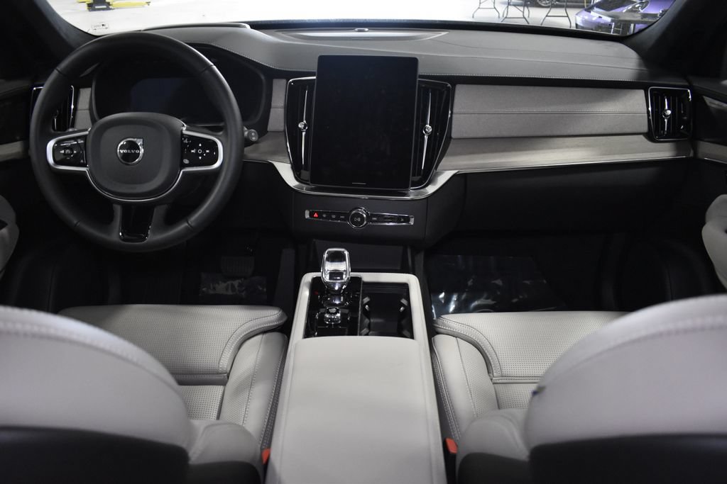 Used 2026 Volvo XC90 B6 Ultra w/ Lounge Package AWD/4WD image 26