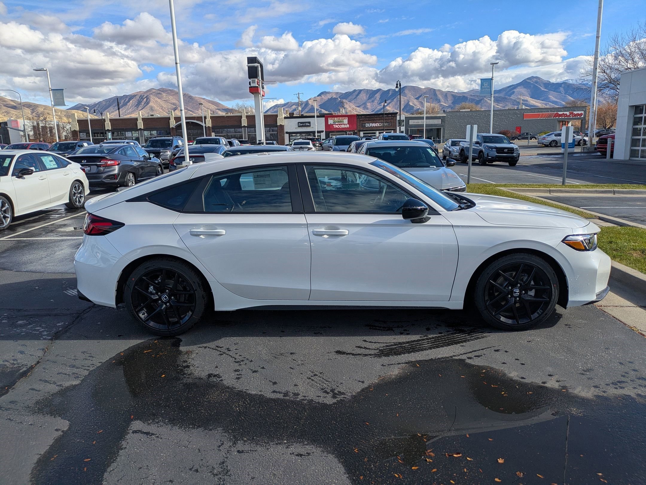 Used 2026 Honda Civic Sport image 2