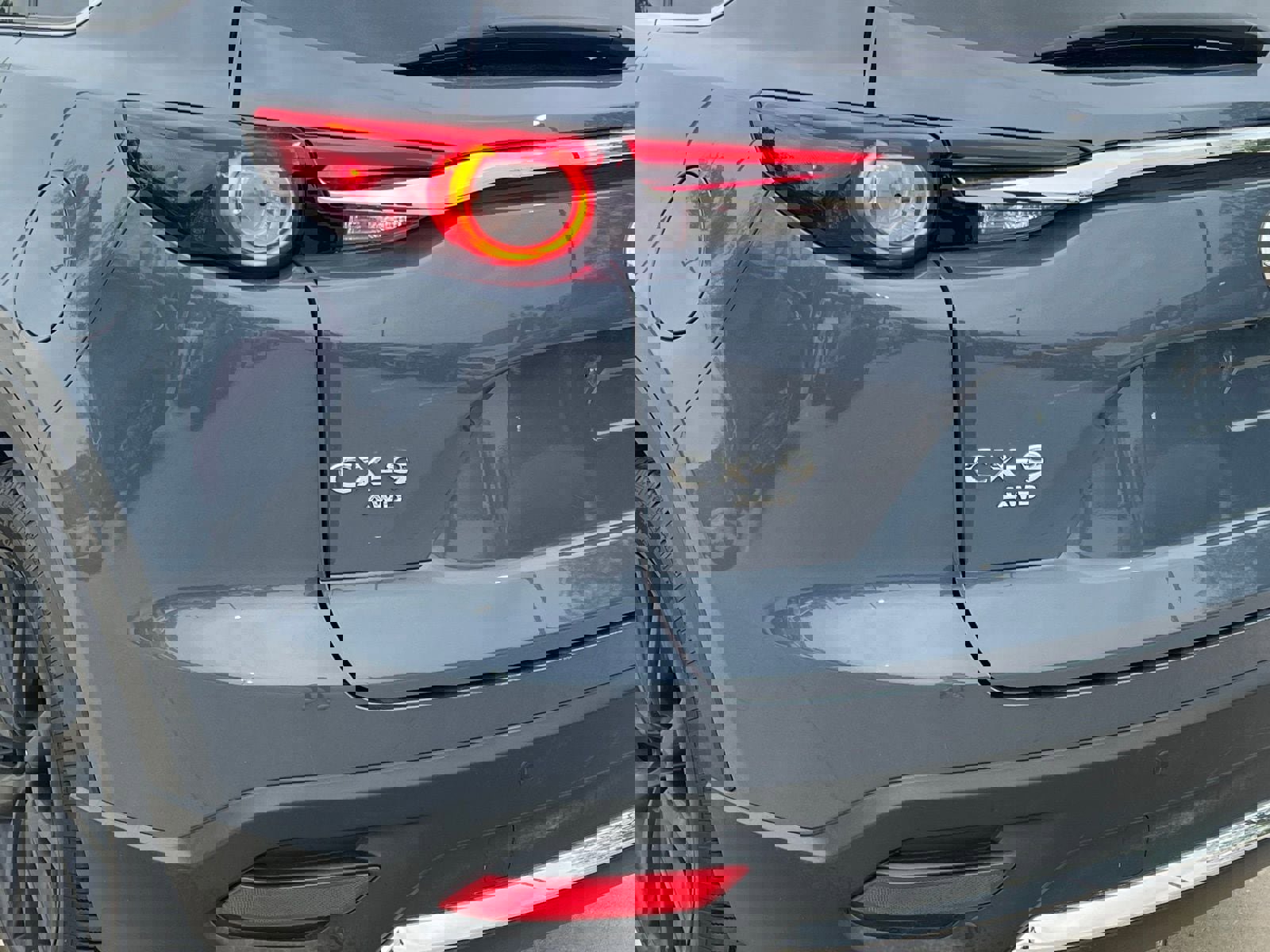 Used 2023 MAZDA CX-9 Carbon Edition image 13