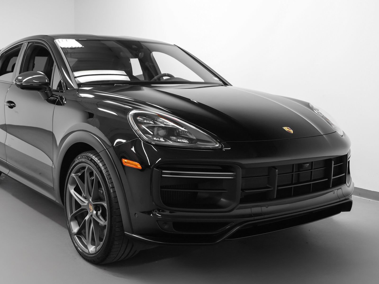 Certified 2022 Porsche Cayenne Turbo GT image 10