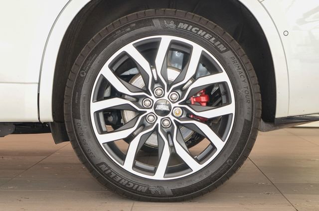 Certified 2023 Cadillac XT6 Sport w/ Technology Package image 9