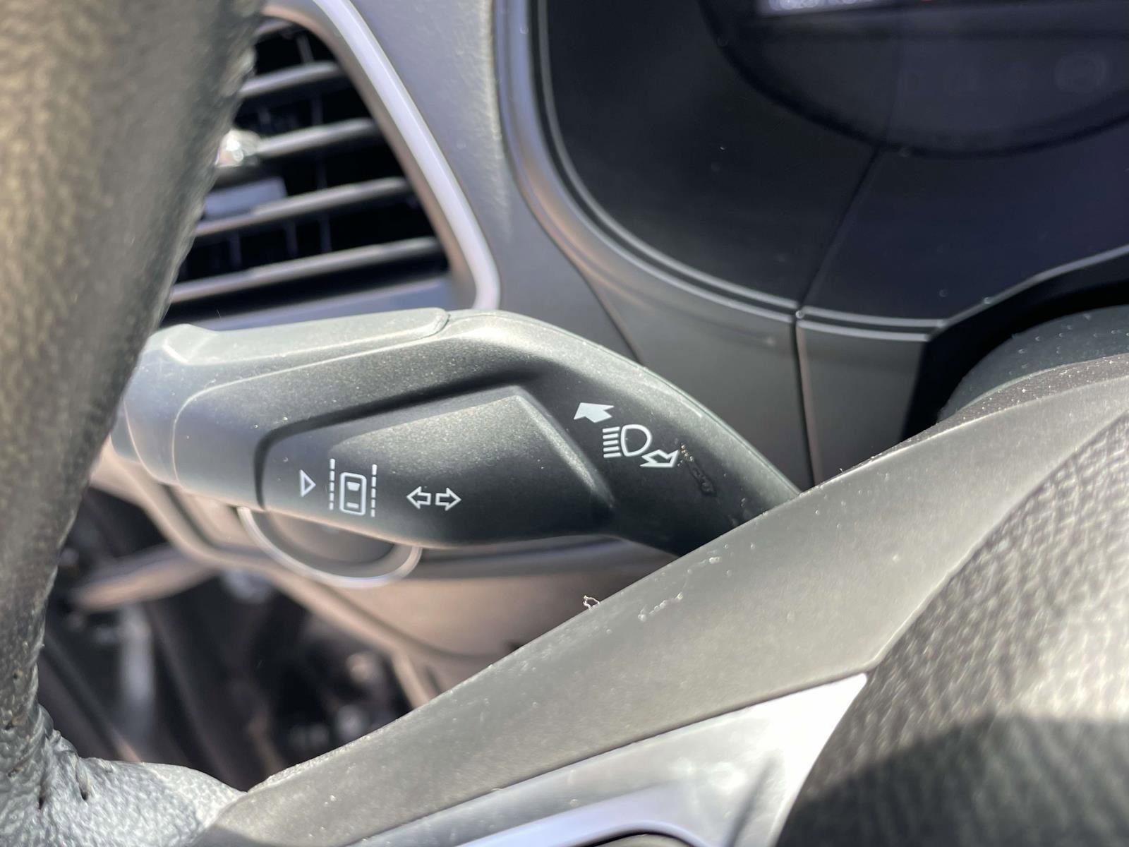 Used 2023 Ford Edge SEL w/ Convenience Package image 18