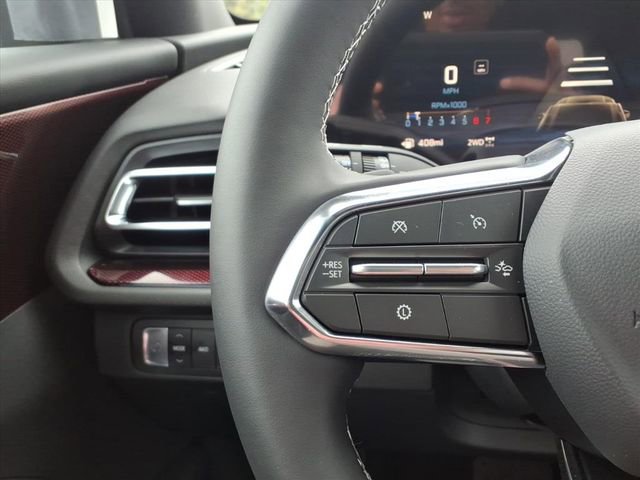 New 2026 Chevrolet Traverse Z71 w/ Driver Confidence Package image 10