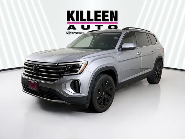 Used 2024 Volkswagen Atlas SE FWD image 3