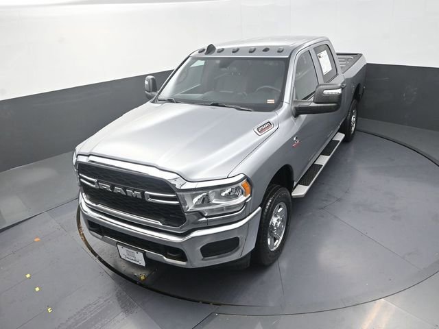 Used 2024 RAM 2500 Tradesman w/ Chrome Appearance Group image 21