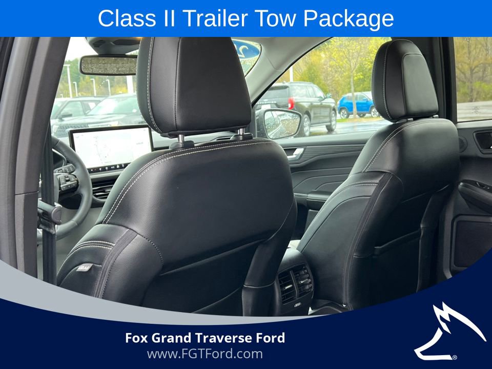 Certified 2023 Ford Escape Platinum w/ Premium Technology Package AWD/4WD image 29
