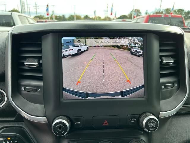 Used 2022 RAM 1500 Big Horn AWD/4WD image 18