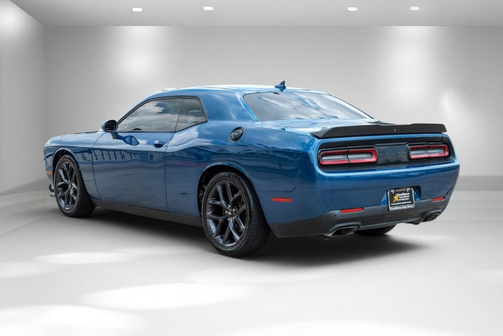 Used 2021 Dodge Challenger R/T w/ Blacktop Package RWD image 8