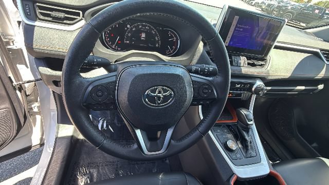 Used 2024 Toyota RAV4 Adventure AWD/4WD image 18