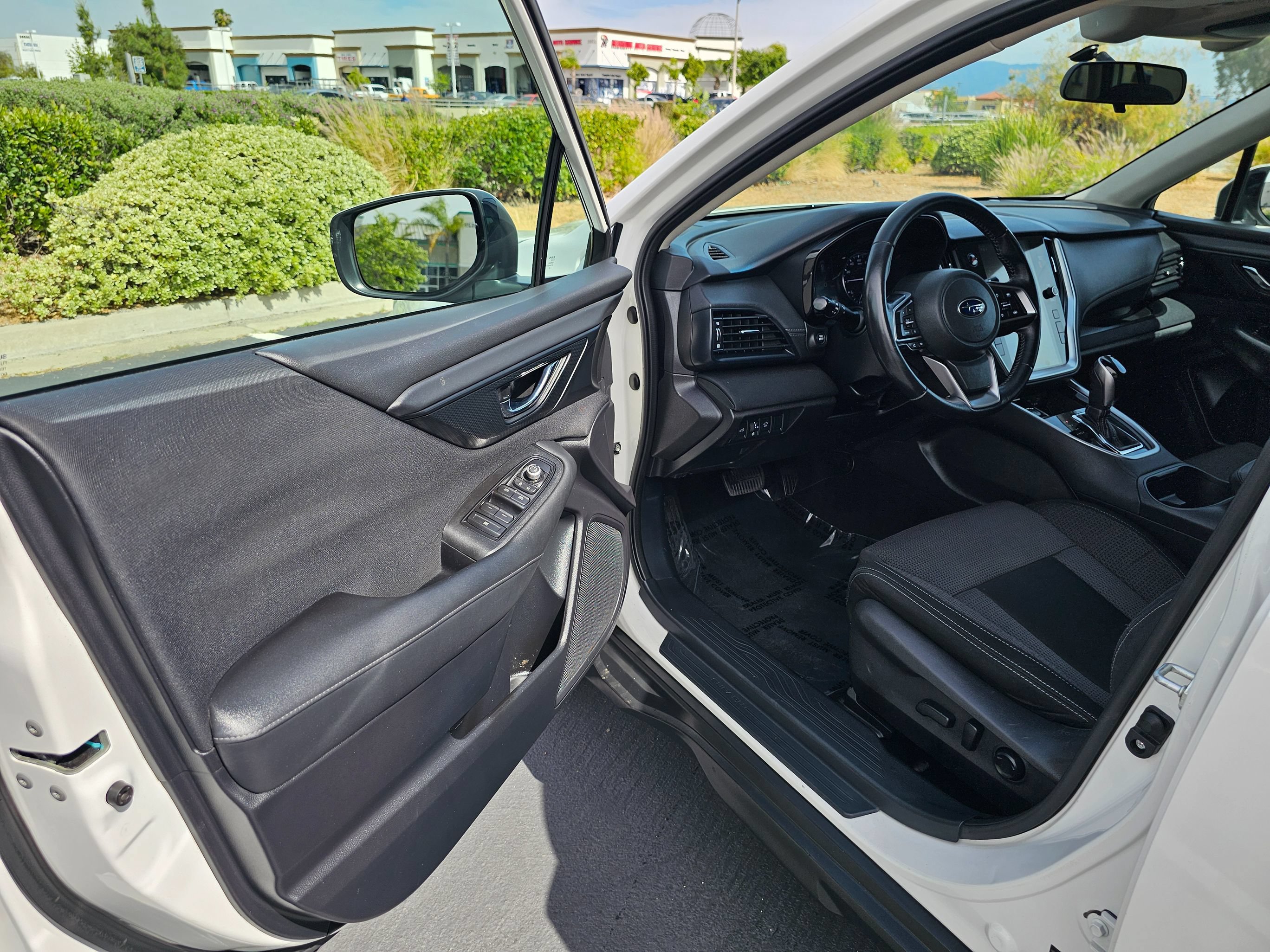 Used 2022 Subaru Outback Premium AWD/4WD image 15