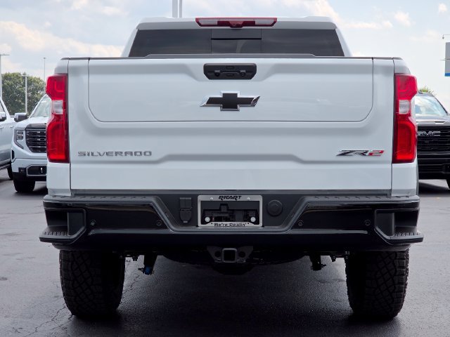 New 2026 Chevrolet Silverado 1500 ZR2 AWD/4WD image 18
