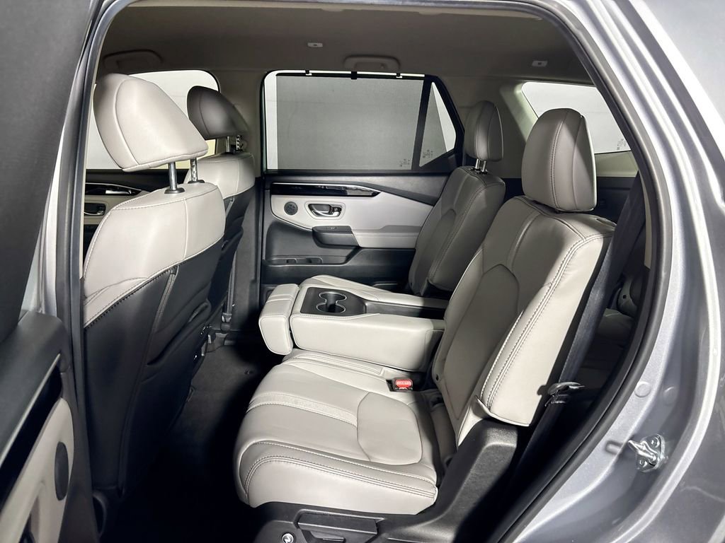 Certified 2025 Honda Pilot EX-L image 20