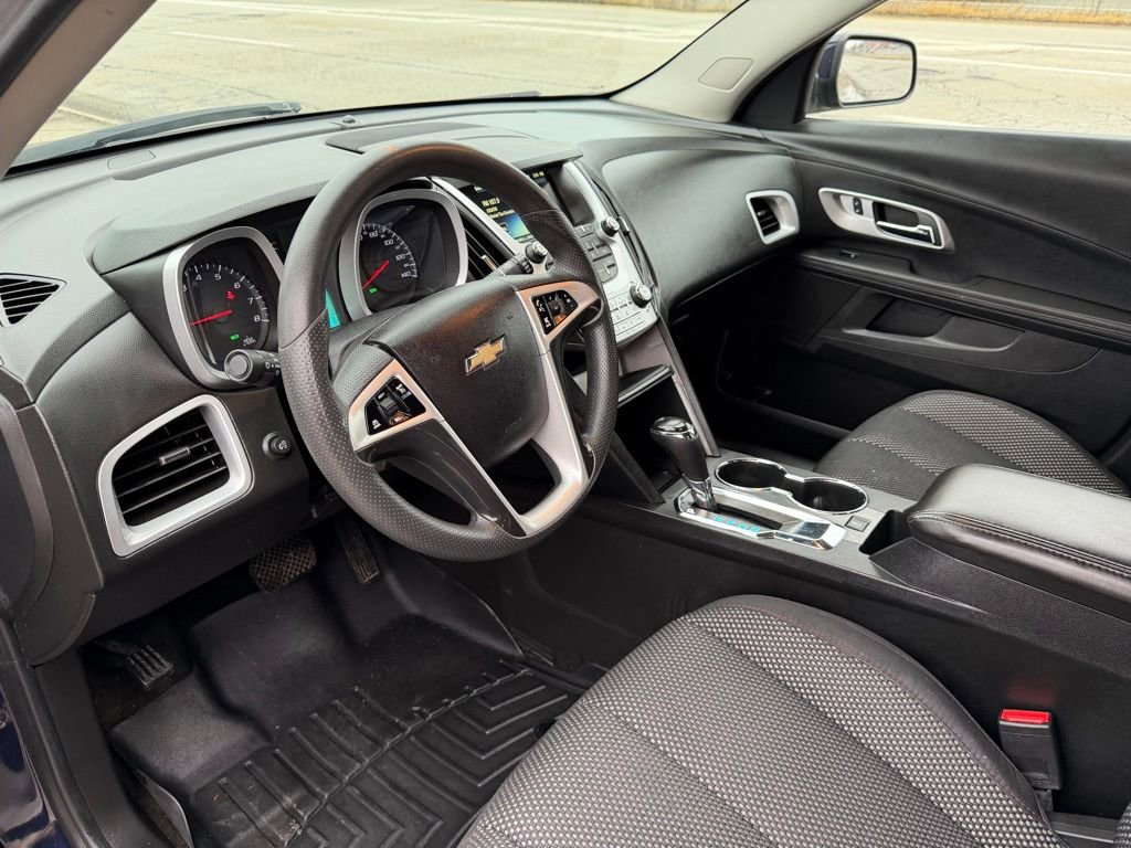 Used 2017 Chevrolet Equinox LT FWD image 20