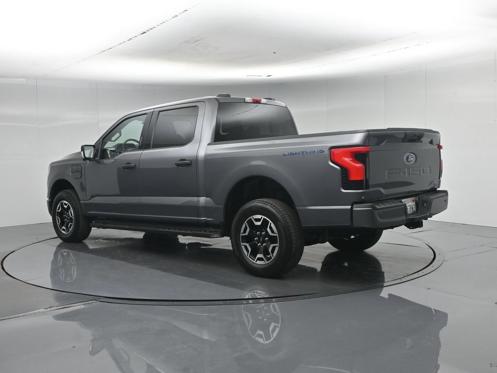 Used 2023 Ford F150 Lightning XLT AWD/4WD image 6