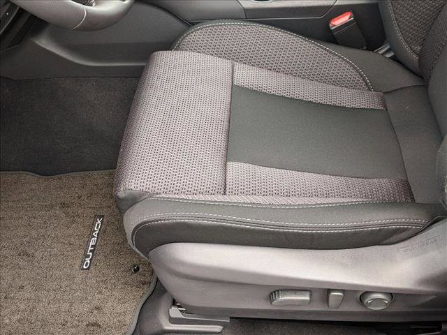 New 2025 Subaru Outback Premium image 4