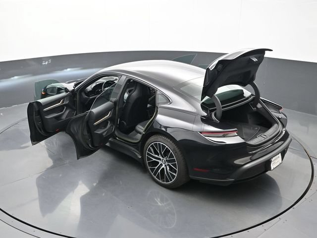 Certified 2023 Porsche Taycan w/ Premium Package RWD image 28