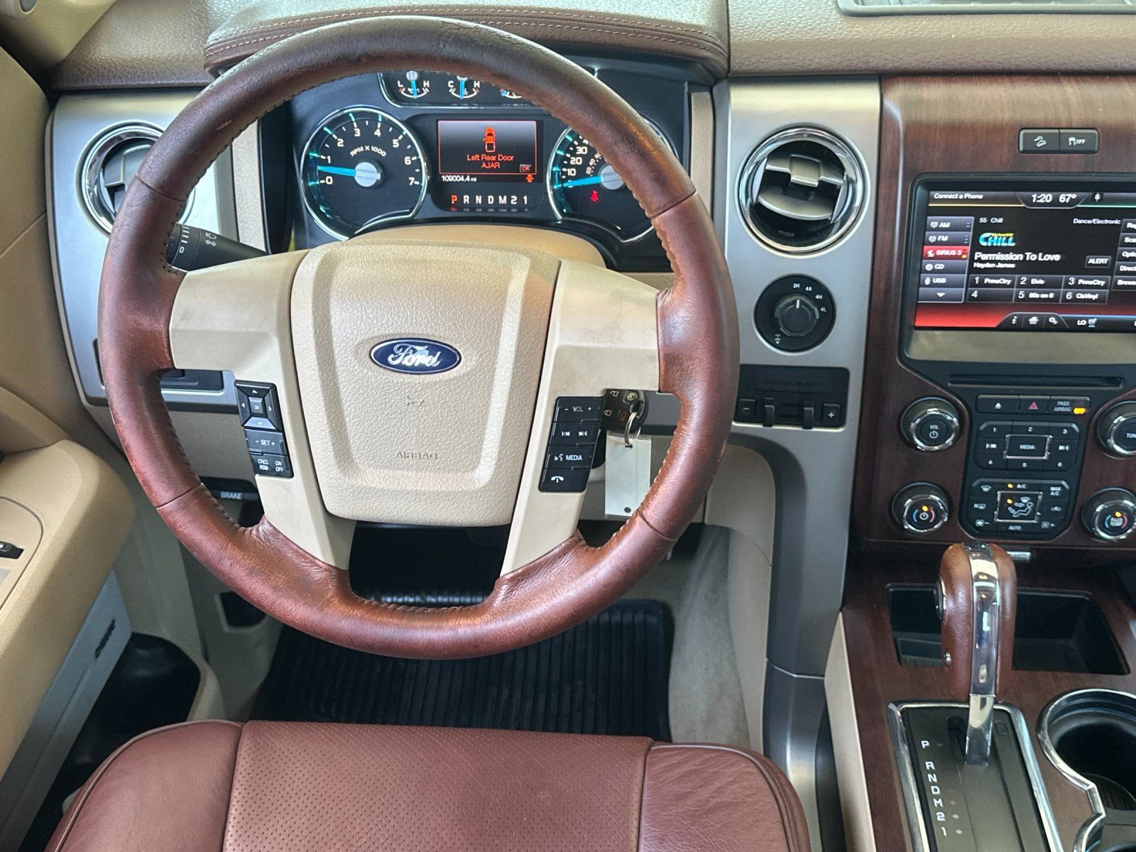 Used 2013 Ford F150 King Ranch w/ King Ranch Luxury Pkg AWD/4WD image 14