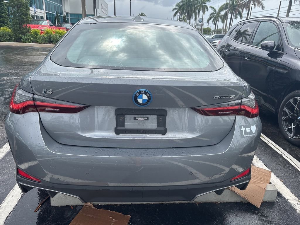 Used 2023 BMW i4 eDrive35 w/ Premium Package RWD image 9