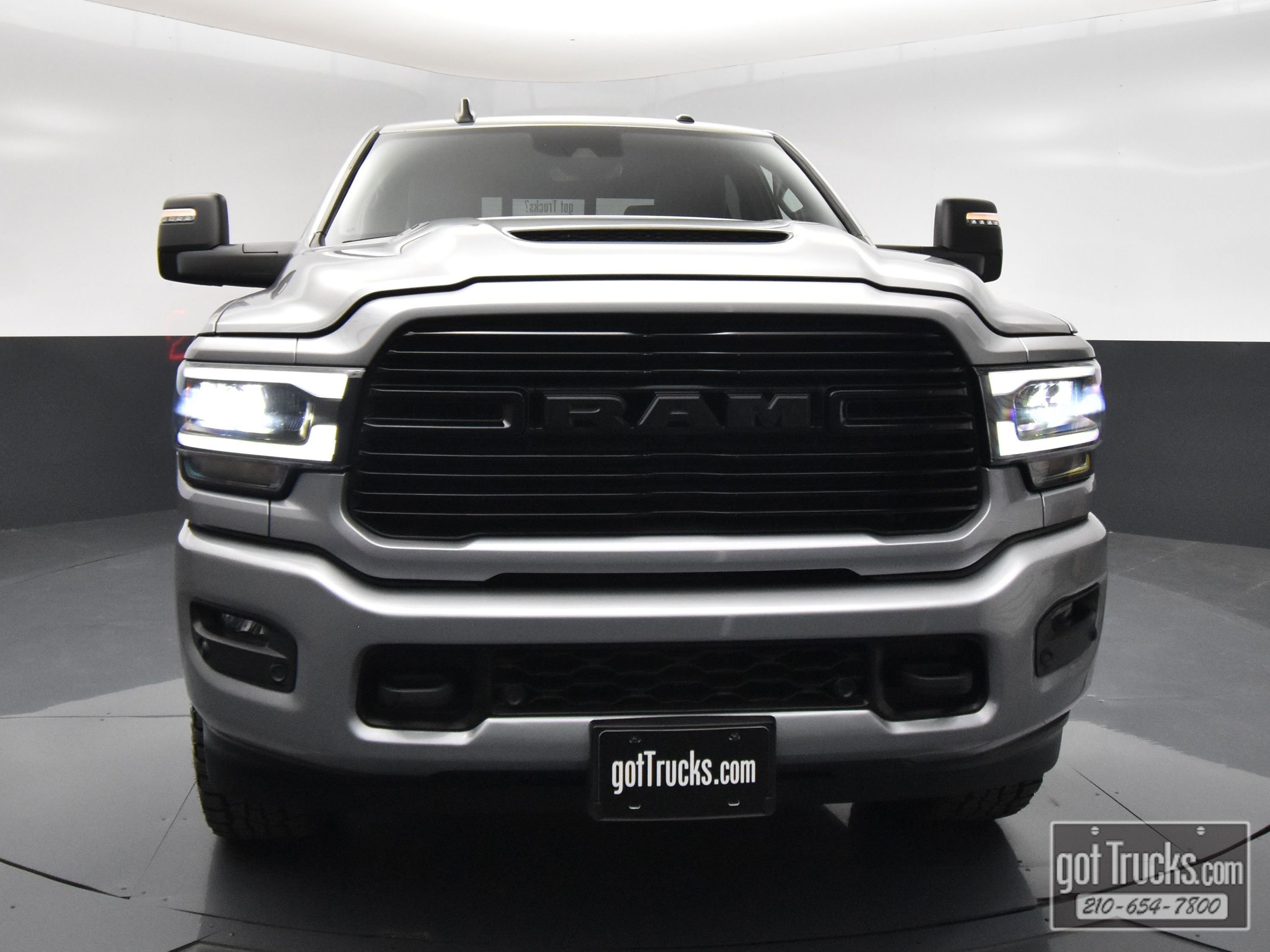 Used 2023 RAM 2500 Laramie AWD/4WD image 48