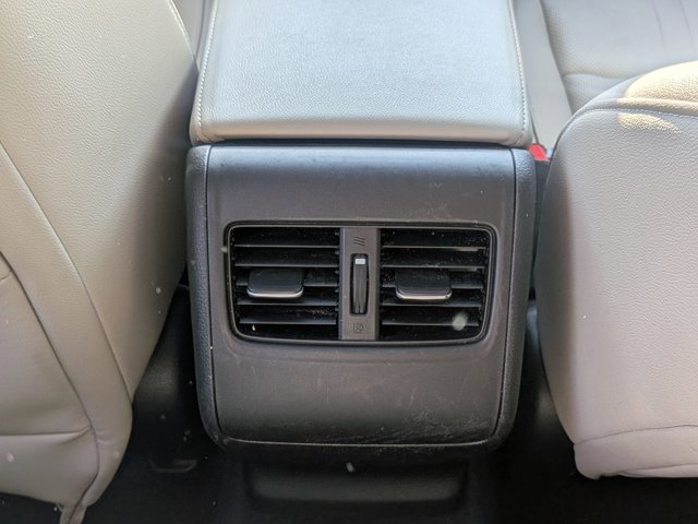 Used 2019 Honda Accord Touring image 16