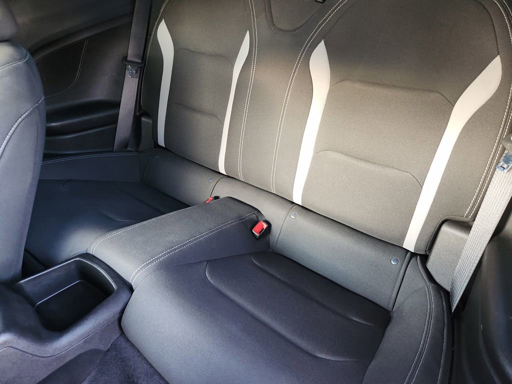 Used 2018 Chevrolet Camaro SS image 33