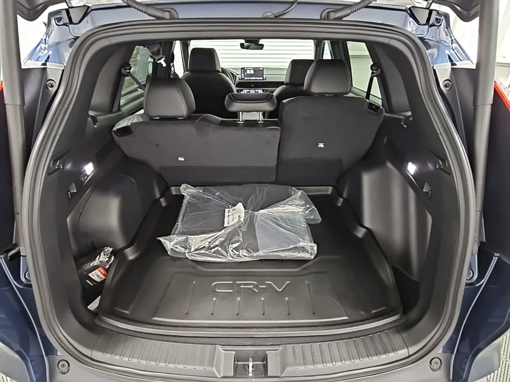 Used 2025 Honda CR-V Sport-L image 35