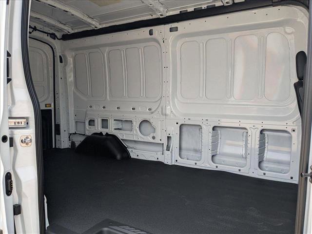 New 2025 Ford Transit 250 148 Medium Roof image 14