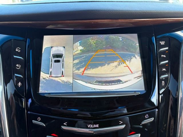 Used 2016 Cadillac Escalade Luxury image 37