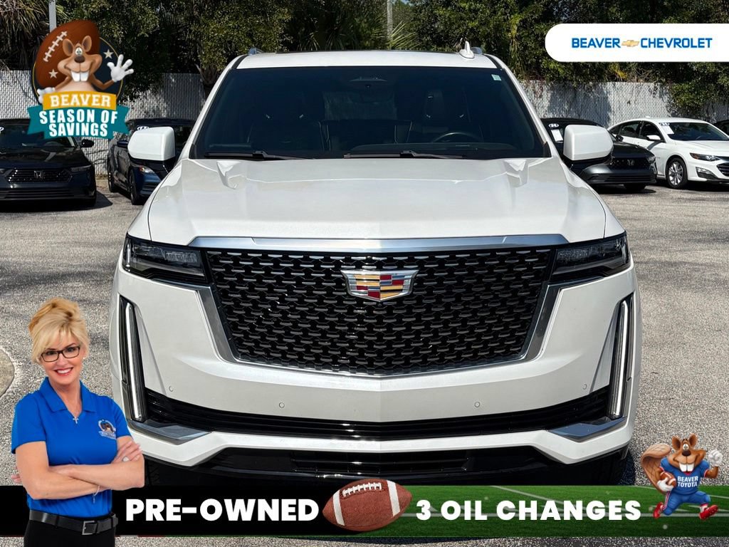 Used 2023 Cadillac Escalade Premium Luxury AWD/4WD image 3