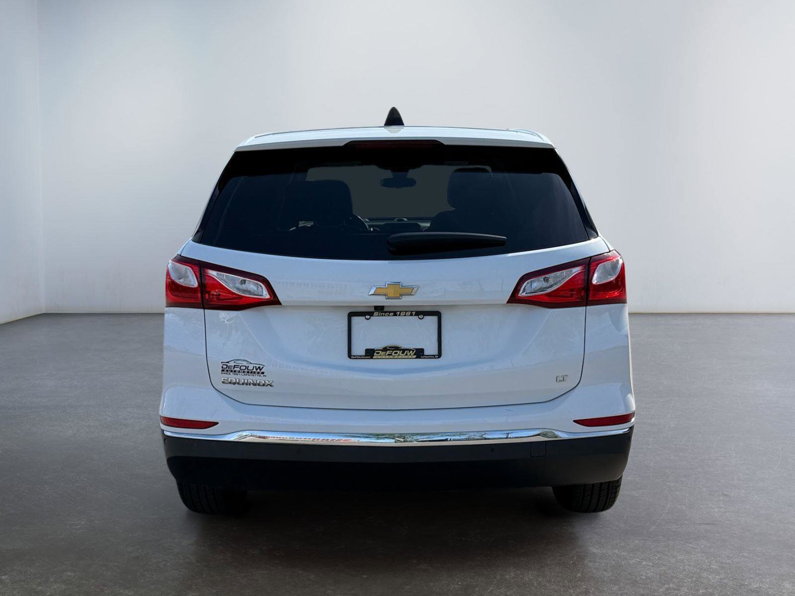 Used 2020 Chevrolet Equinox LT w/ Driver Convenience Package image 4