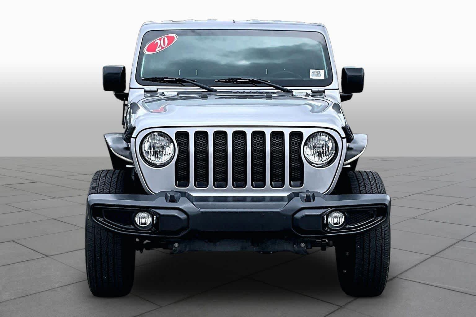 Used 2020 Jeep Wrangler Unlimited Sahara AWD/4WD image 3