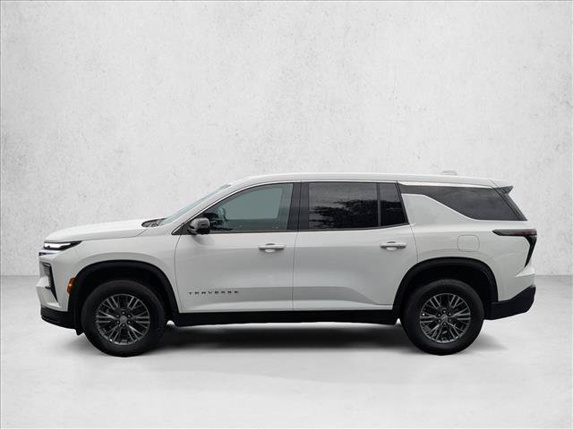 Used 2024 Chevrolet Traverse LS FWD image 9