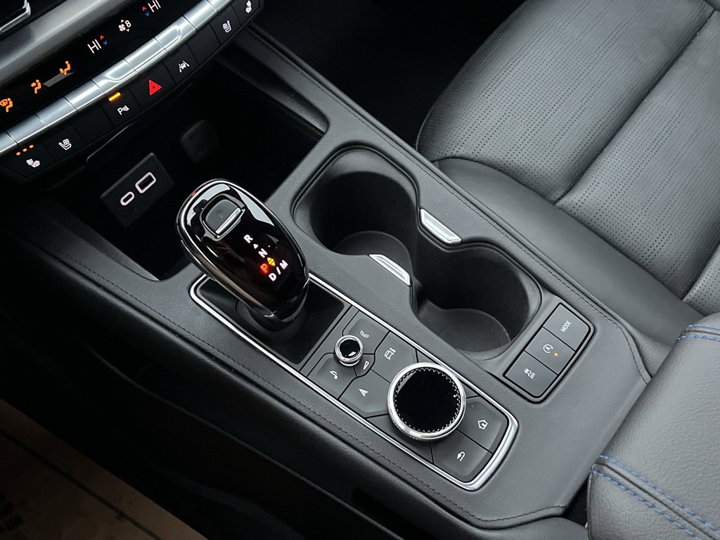 Used 2024 Cadillac XT4 Sport image 22