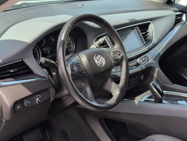 Used 2019 Buick Enclave Essence FWD image 10