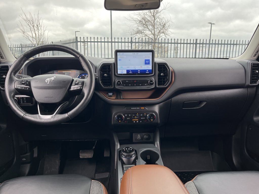 Used 2023 Ford Bronco Sport Outer Banks w/ Tech Package image 18