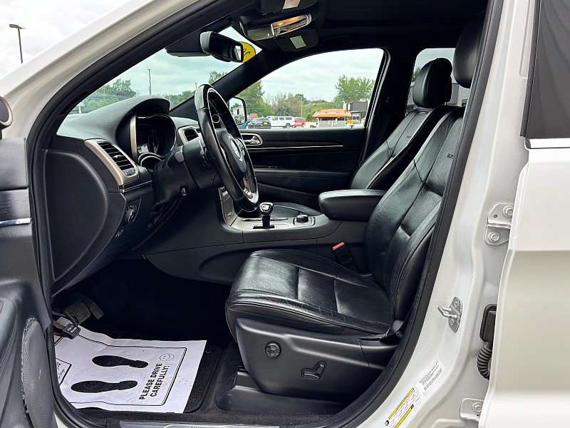 Used 2011 Jeep Grand Cherokee Limited AWD/4WD image 4